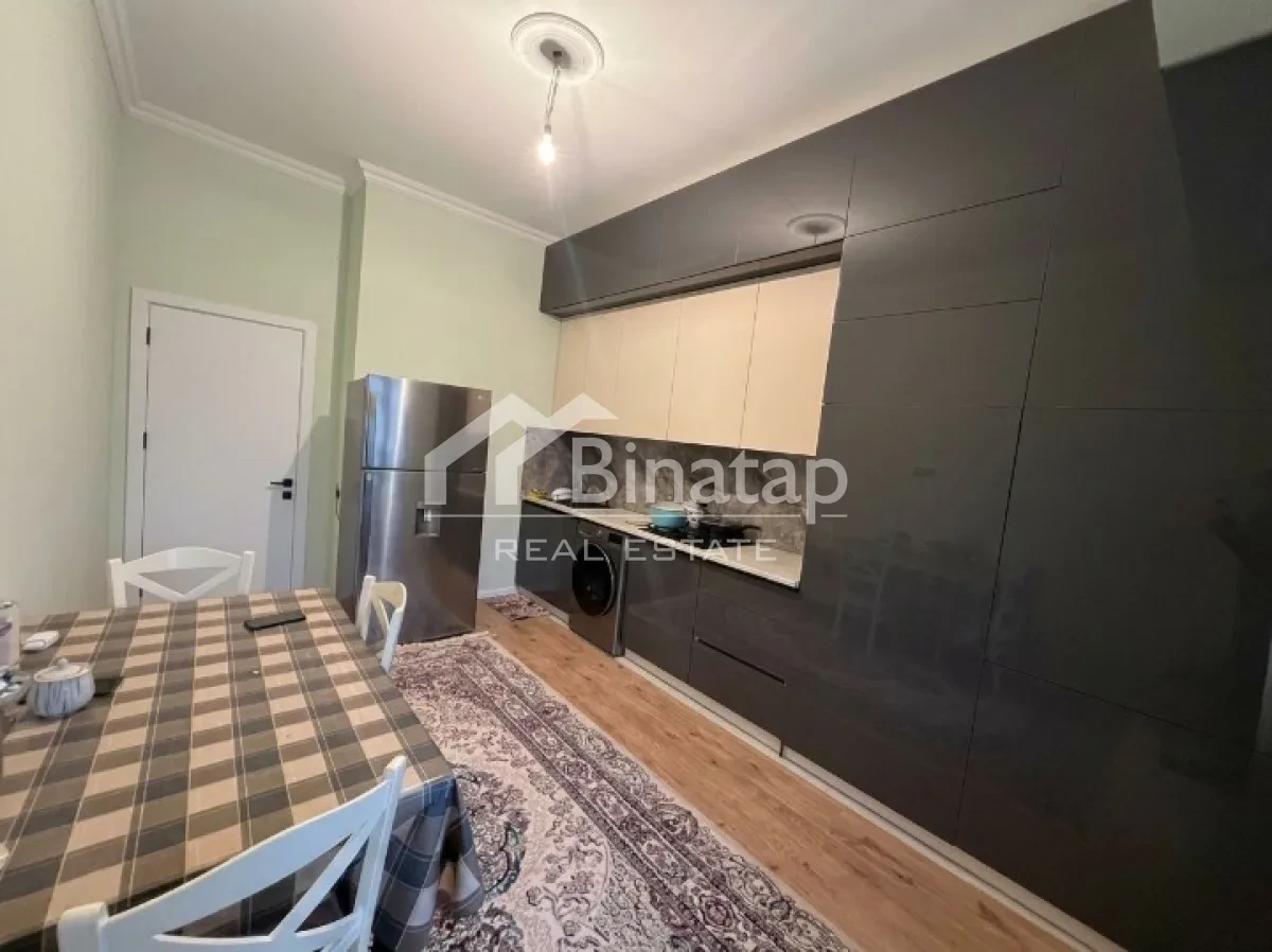 Satılır 4 otaqlı yeni tikili 130 m², 8 Noyabr m. — şəkil 6