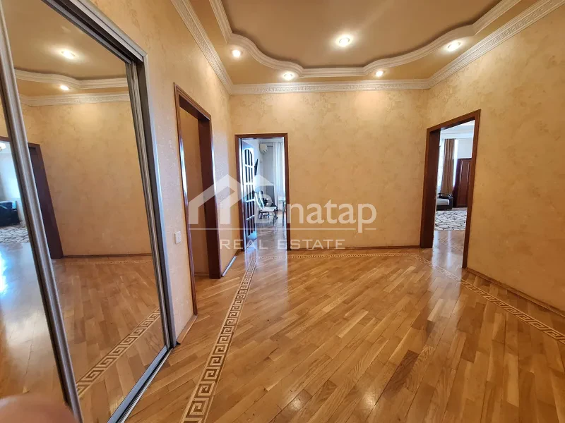 Satılır 3 otaqlı yeni tikili 165 m², Elmlər Akademiyası m. — şəkil 2