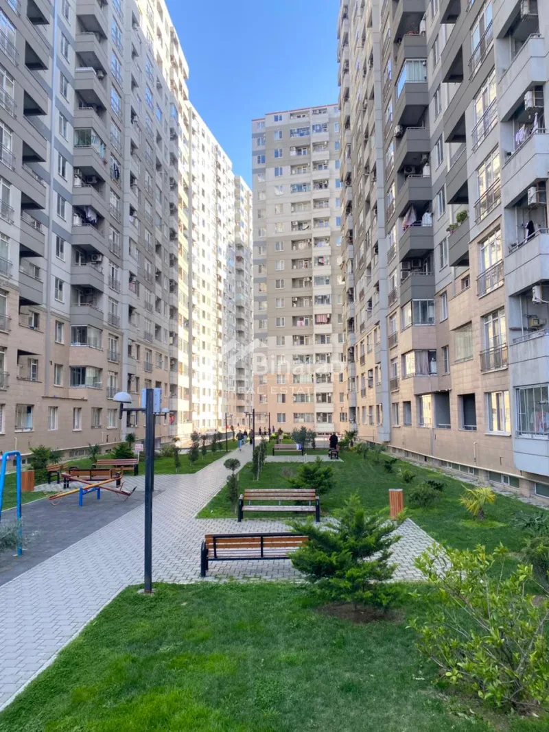 Satılır 2 otaqlı yeni tikili 70 m², 20 Yanvar m.