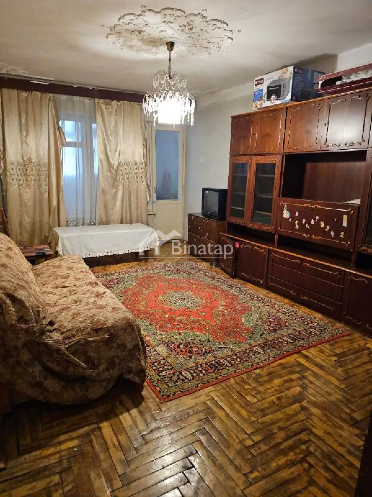 Satılır köhnə tikili — şəkil 1
