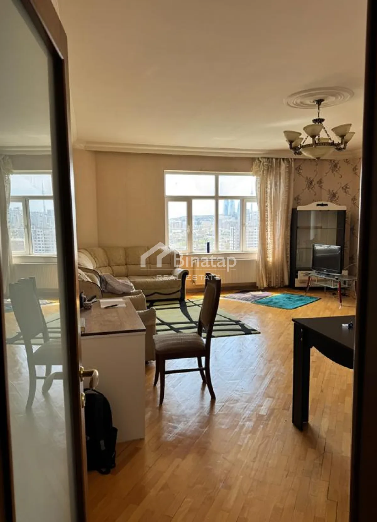 Продаётся 3-комн. новостройка 138 м², м. Низами — фото 1