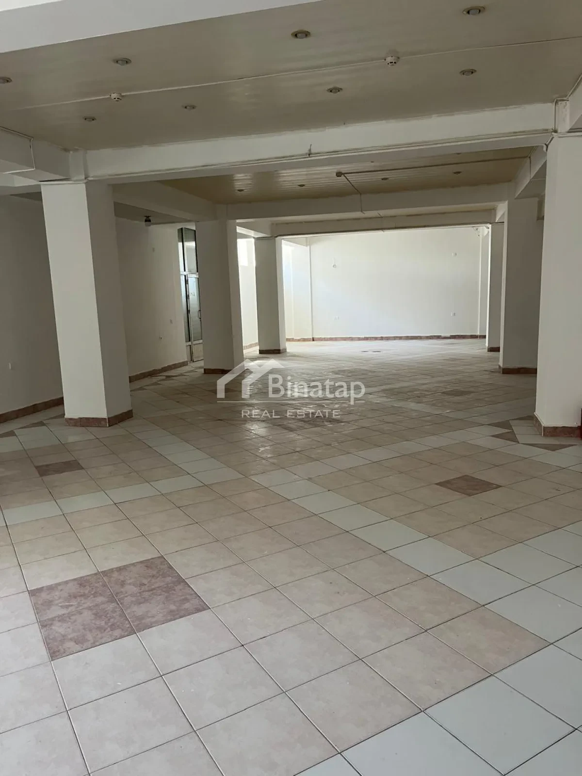 Сдаётся объект 260 м², м. Мемар Аджеми — фото 1
