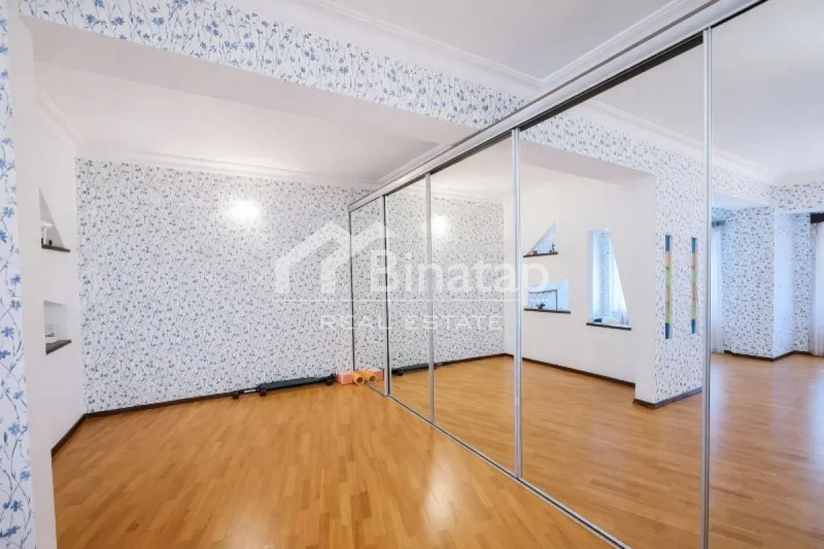 Продаётся 3-комн. новостройка 157 м², м. Элмляр Академиясы — фото 5