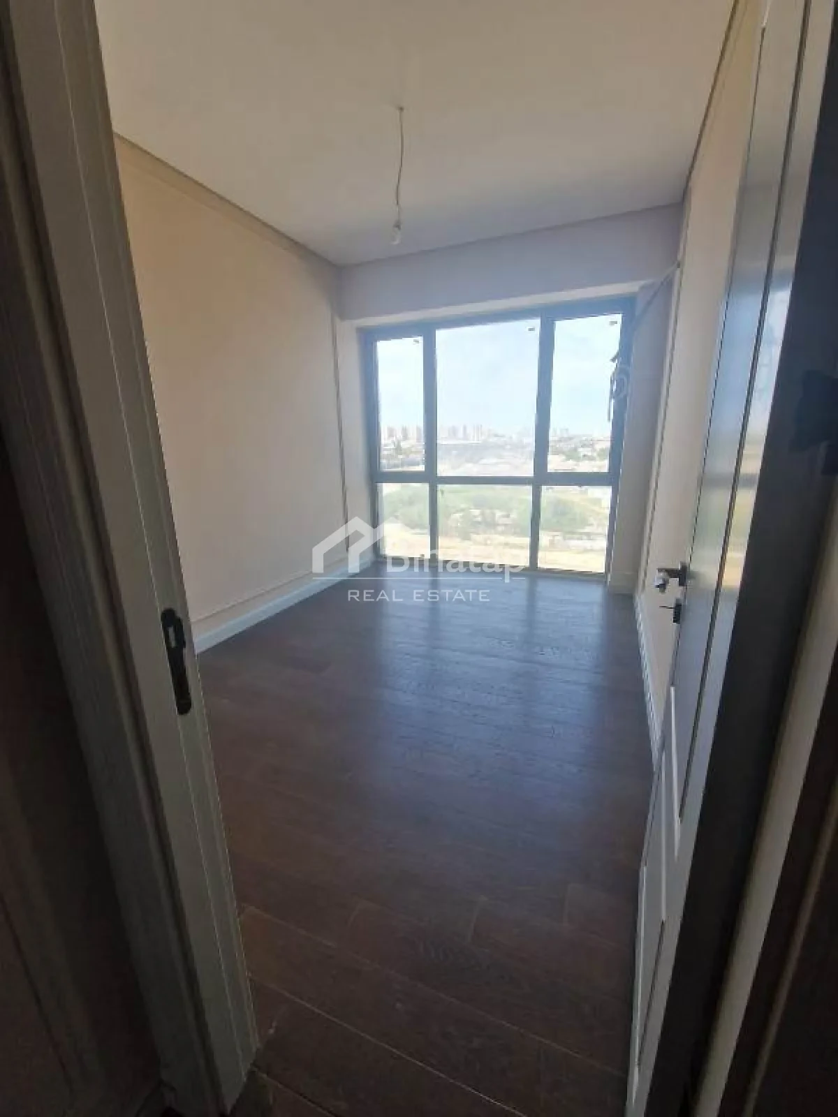 Продаётся 4-комн. новостройка 128 м², м. Нариман Нариманов — фото 3