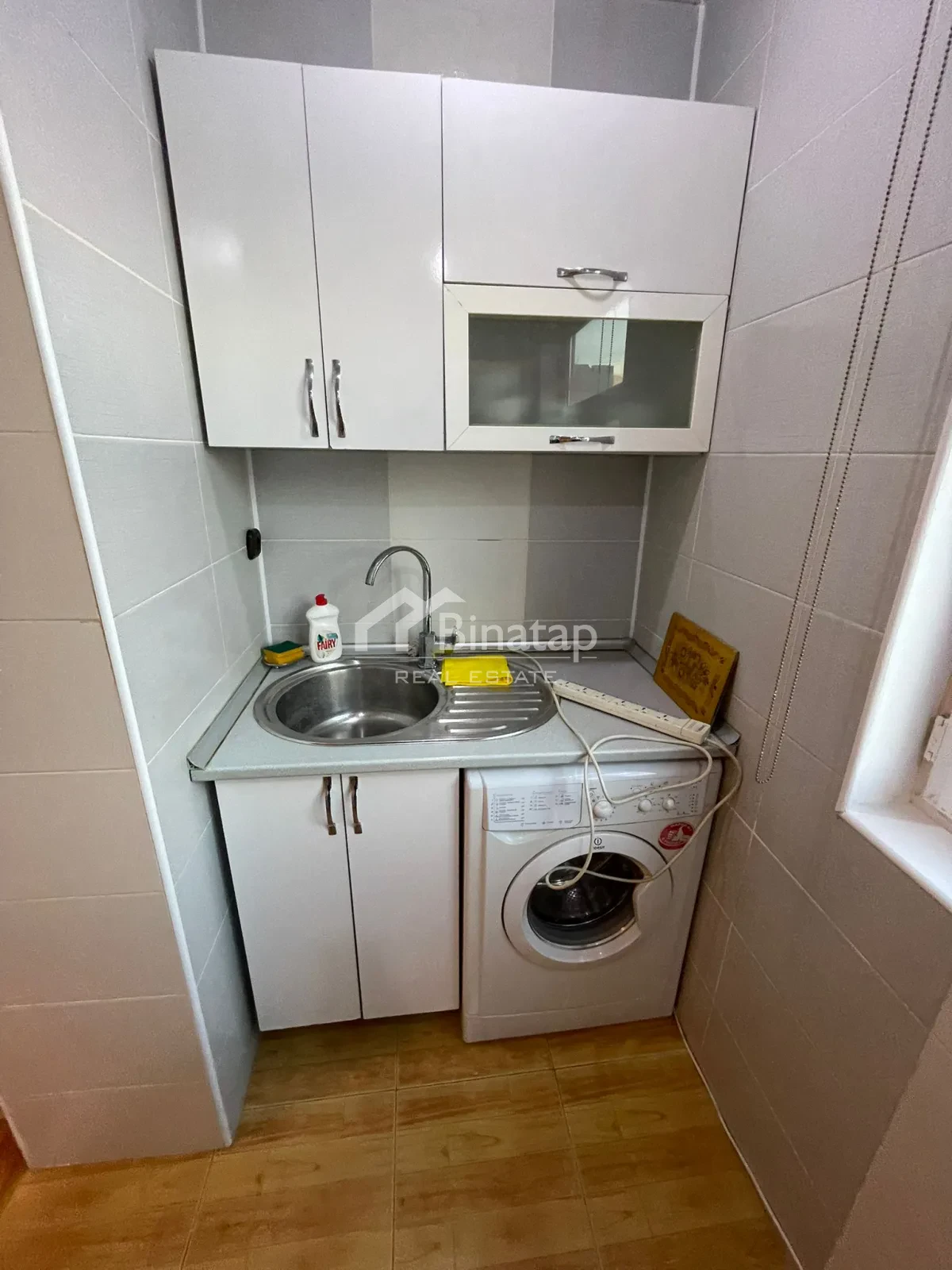Satılır 3 otaqlı köhnə tikili 85 m², Elmlər Akademiyası m. — şəkil 9