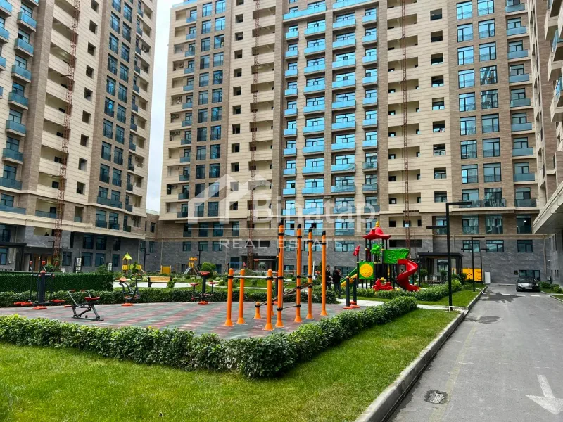 Satılır 2 otaqlı yeni tikili 68 m², 28 May m.