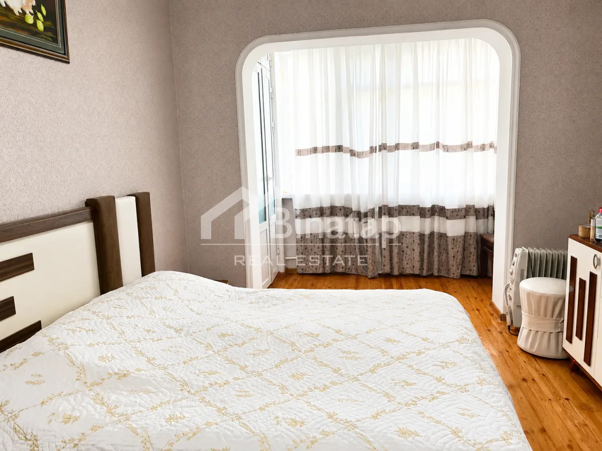 Satılır 3 otaqlı köhnə tikili 85 m², 9-cu mikrorayon qəs. — şəkil 4