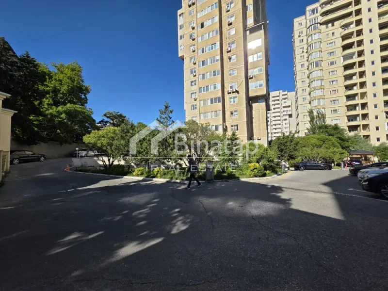 Satılır 2 otaqlı yeni tikili 68 m², Elmlər Akademiyası m.