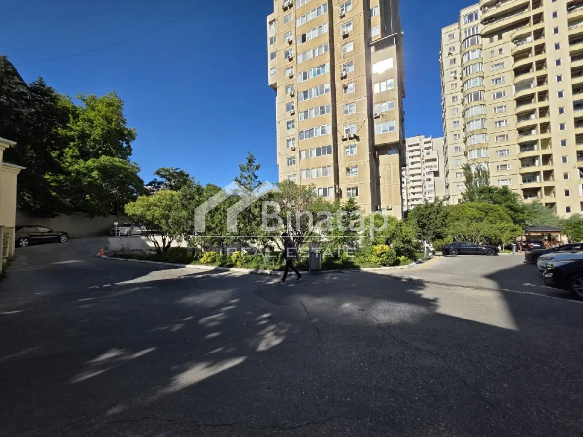 Satılır 2 otaqlı yeni tikili 68 m², Elmlər Akademiyası m. — şəkil 1