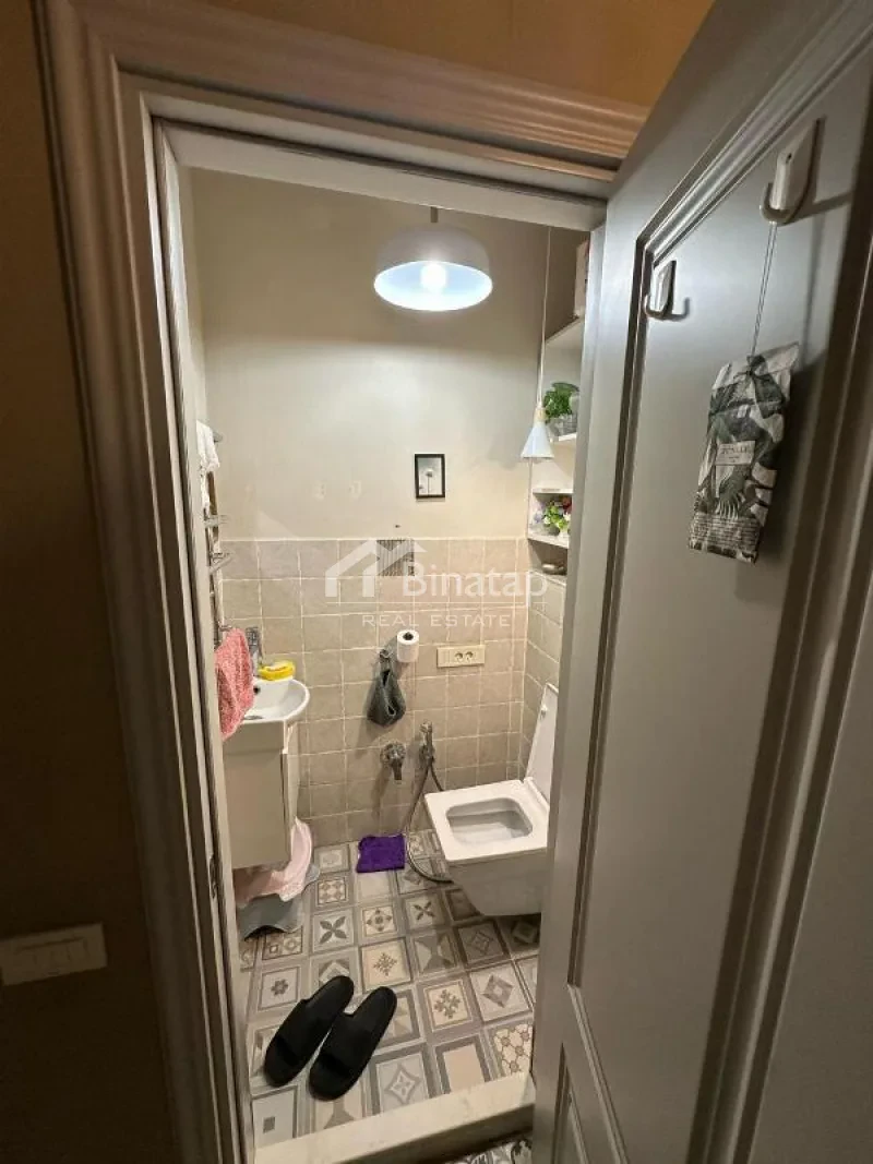 Satılır 4 otaqlı yeni tikili 138 m², 8 Noyabr m. — şəkil 20
