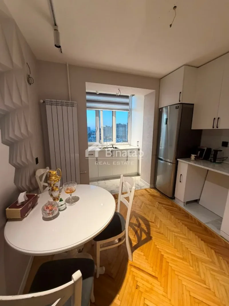 Продаётся 3-комн. квартира 80 м², м. Иншаатчылар — фото 9