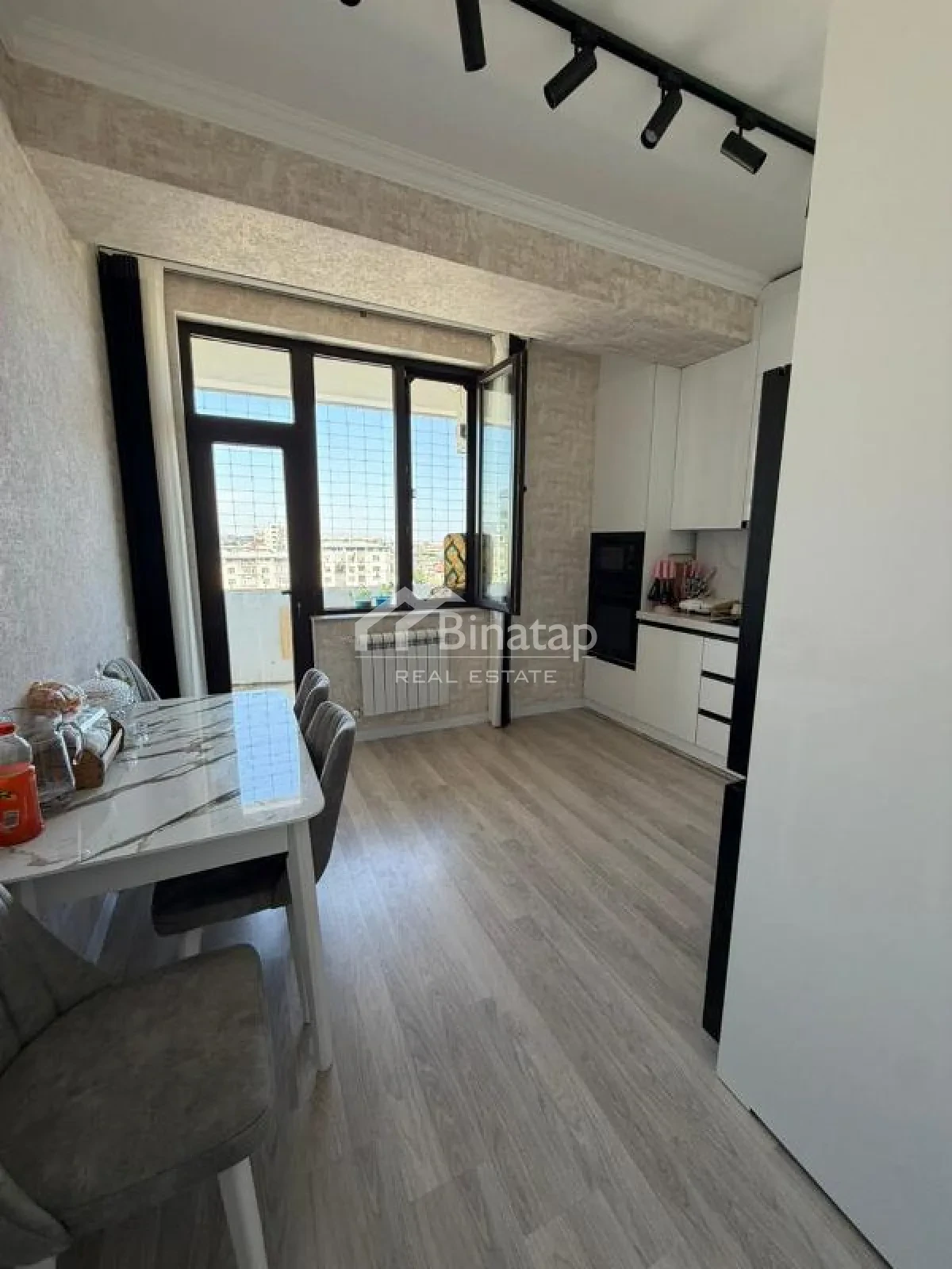 Продаётся 3-комн. новостройка 100 м², м. Ичеришехер — фото 9
