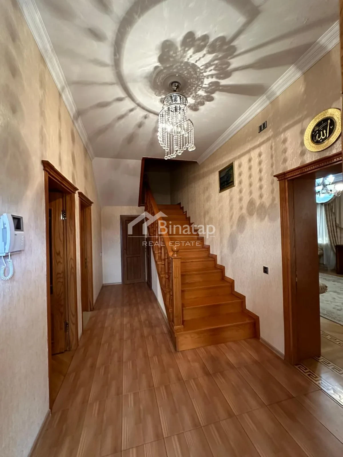 İcarəyə verilir 8 otaqlı həyət evi / bağ evi 305 m², Biləcəri qəs. — şəkil 9