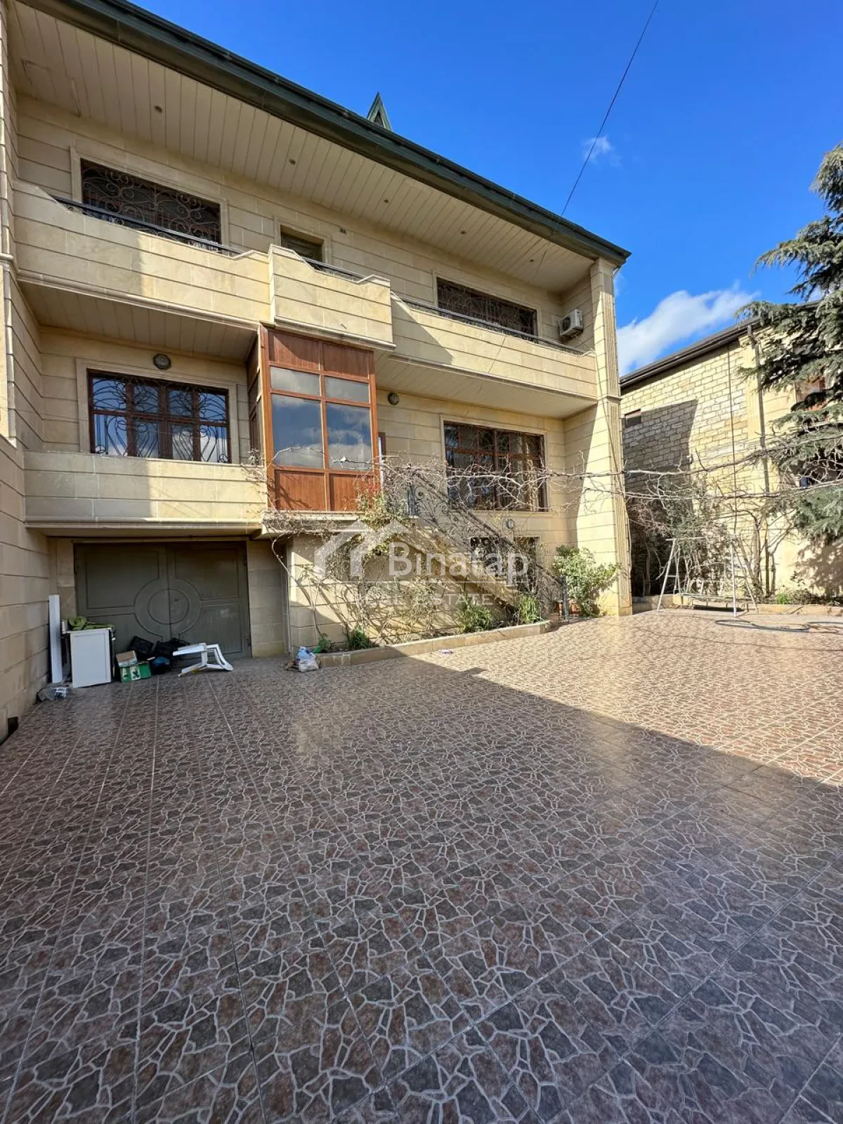 İcarəyə verilir 8 otaqlı həyət evi / bağ evi 305 m², Biləcəri qəs. — şəkil 19