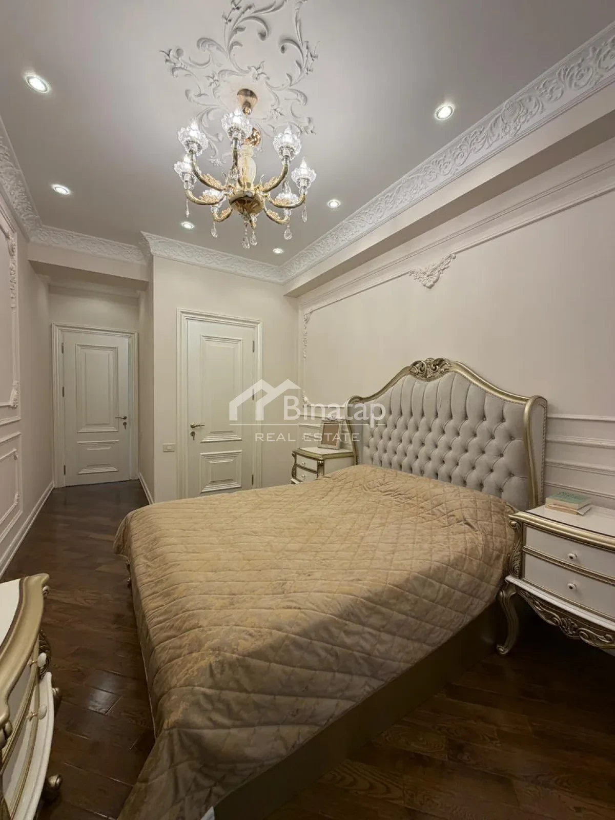 Satılır 3 otaqlı yeni tikili 158 m², 28 May m. — şəkil 3