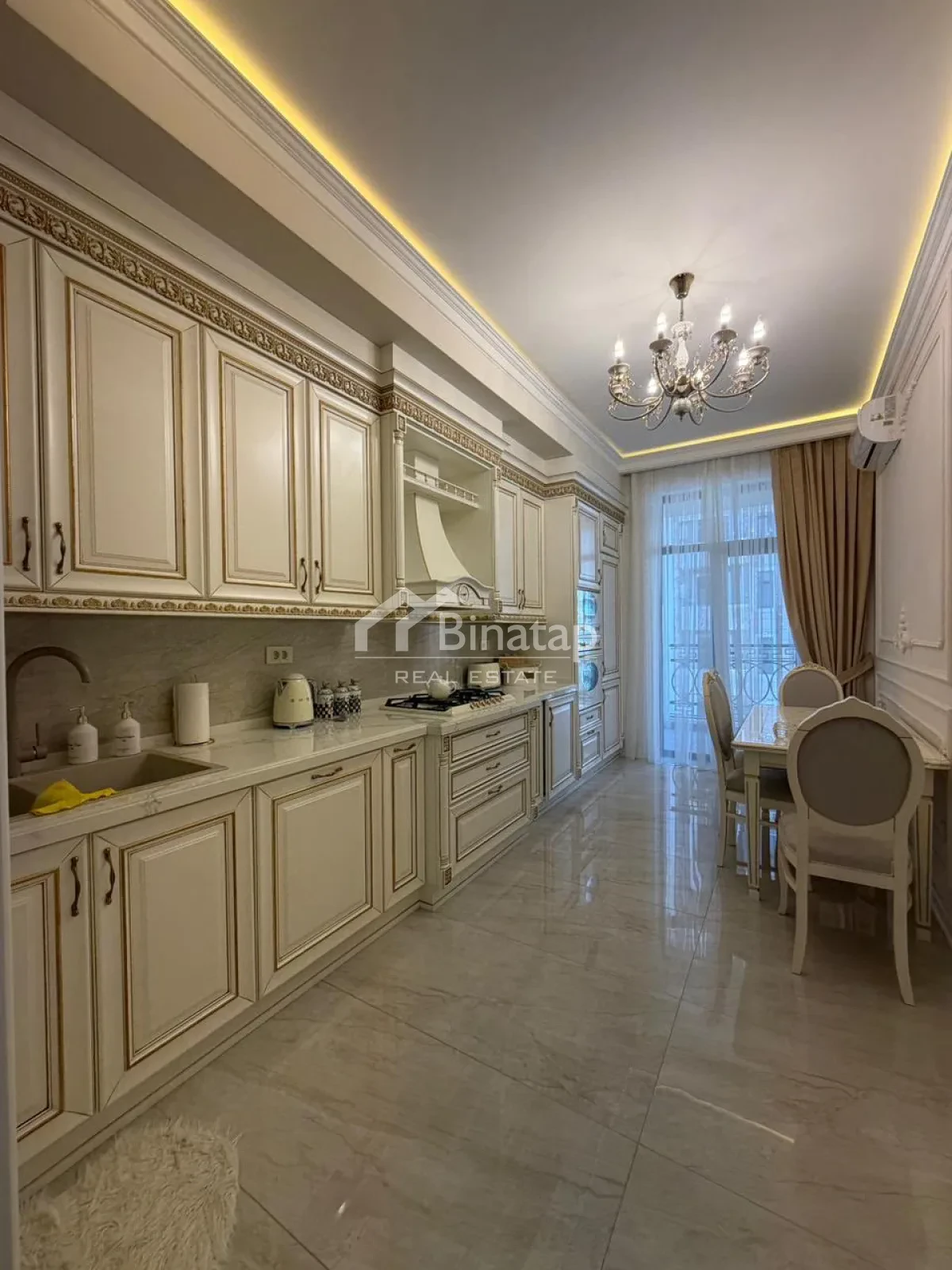 Satılır 3 otaqlı yeni tikili 158 m², 28 May m. — şəkil 13