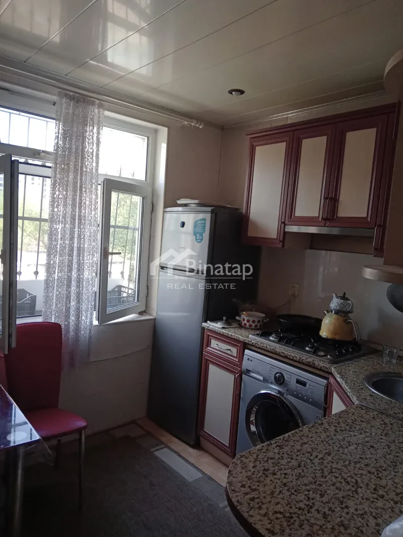 Satılır 3 otaqlı köhnə tikili 60 m², Neftçilər m. — şəkil 5