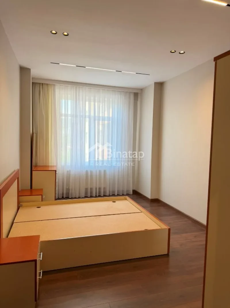 Satılır 3 otaqlı yeni tikili 120 m², 8 Noyabr m. — şəkil 5