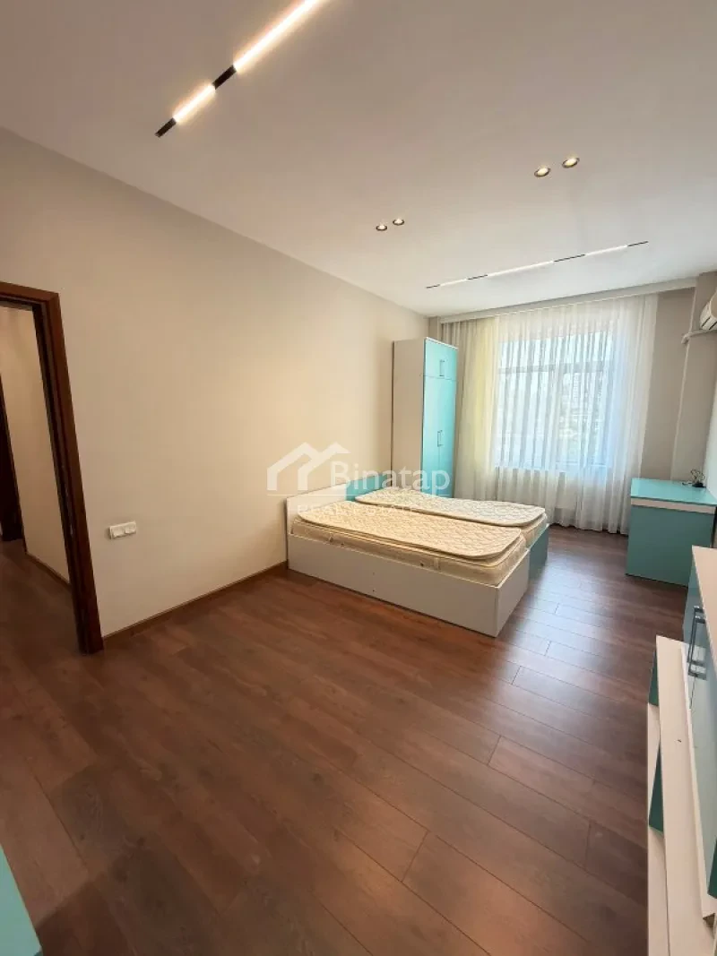 Satılır 3 otaqlı yeni tikili 120 m², 8 Noyabr m. — şəkil 9