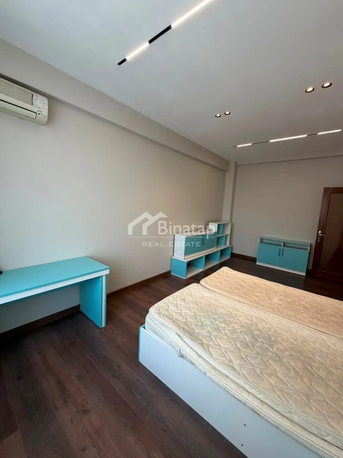Satılır 3 otaqlı yeni tikili 120 m², 8 Noyabr m. — şəkil 10