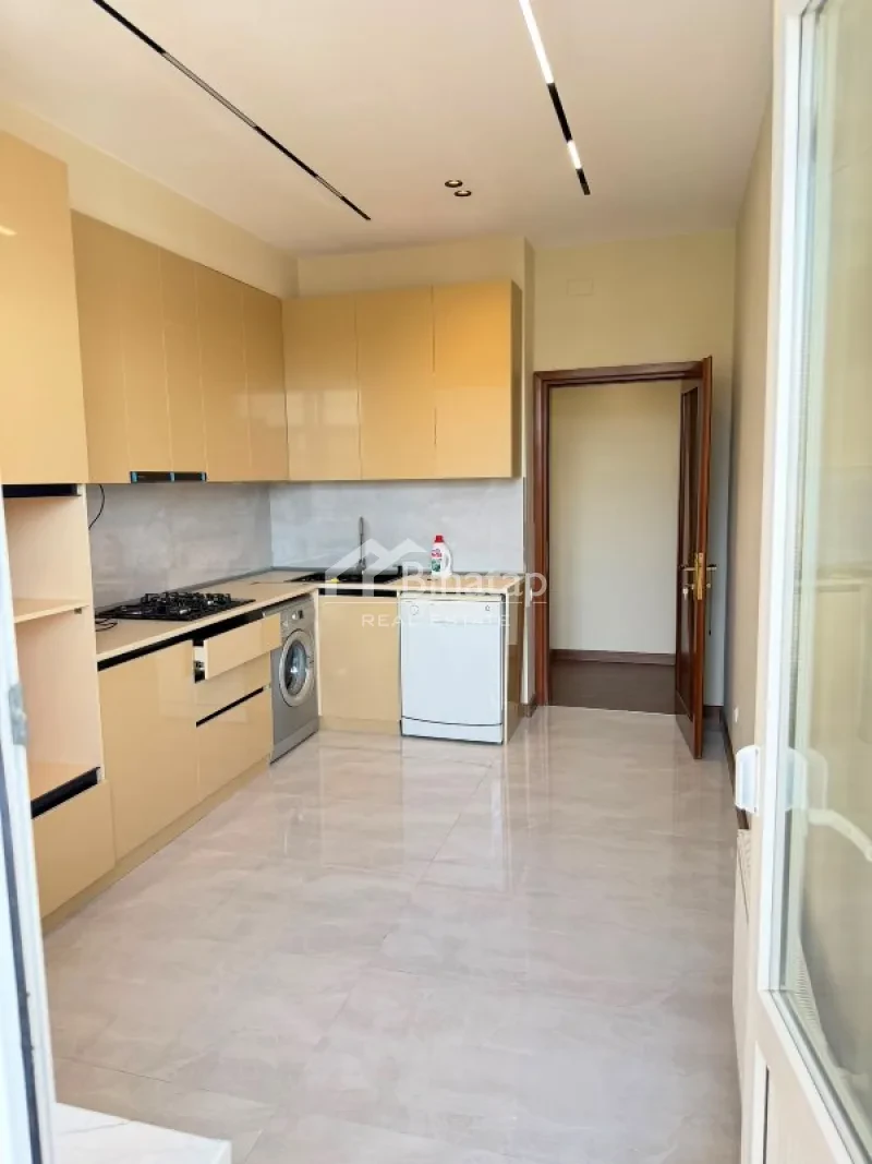 Satılır 3 otaqlı yeni tikili 120 m², 8 Noyabr m. — şəkil 13
