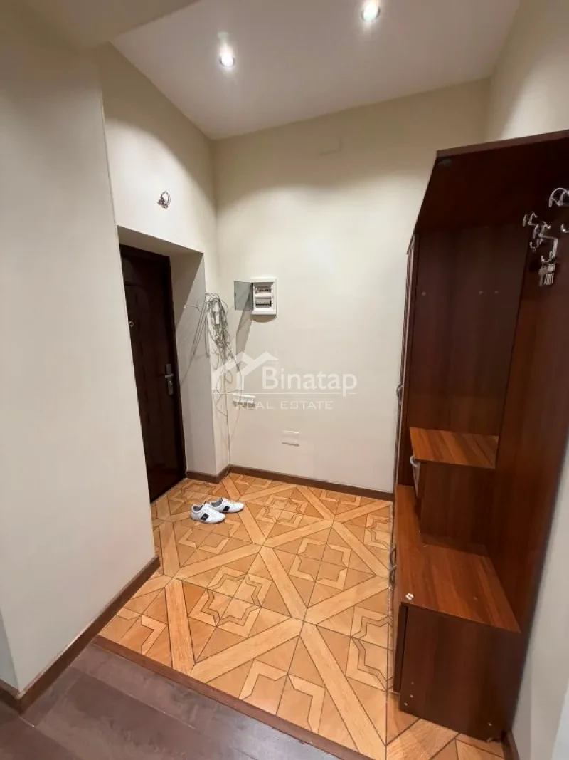Satılır 3 otaqlı yeni tikili 120 m², 8 Noyabr m. — şəkil 17