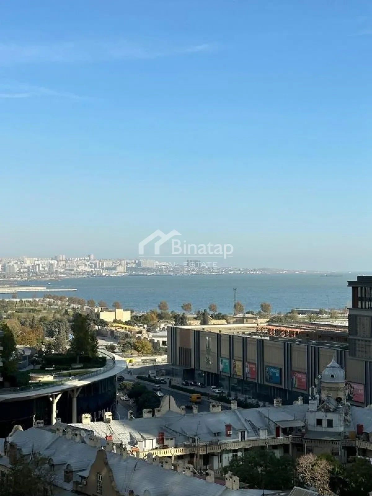 Satılır 4 otaqlı yeni tikili 240 m², 28 May m. — şəkil 2