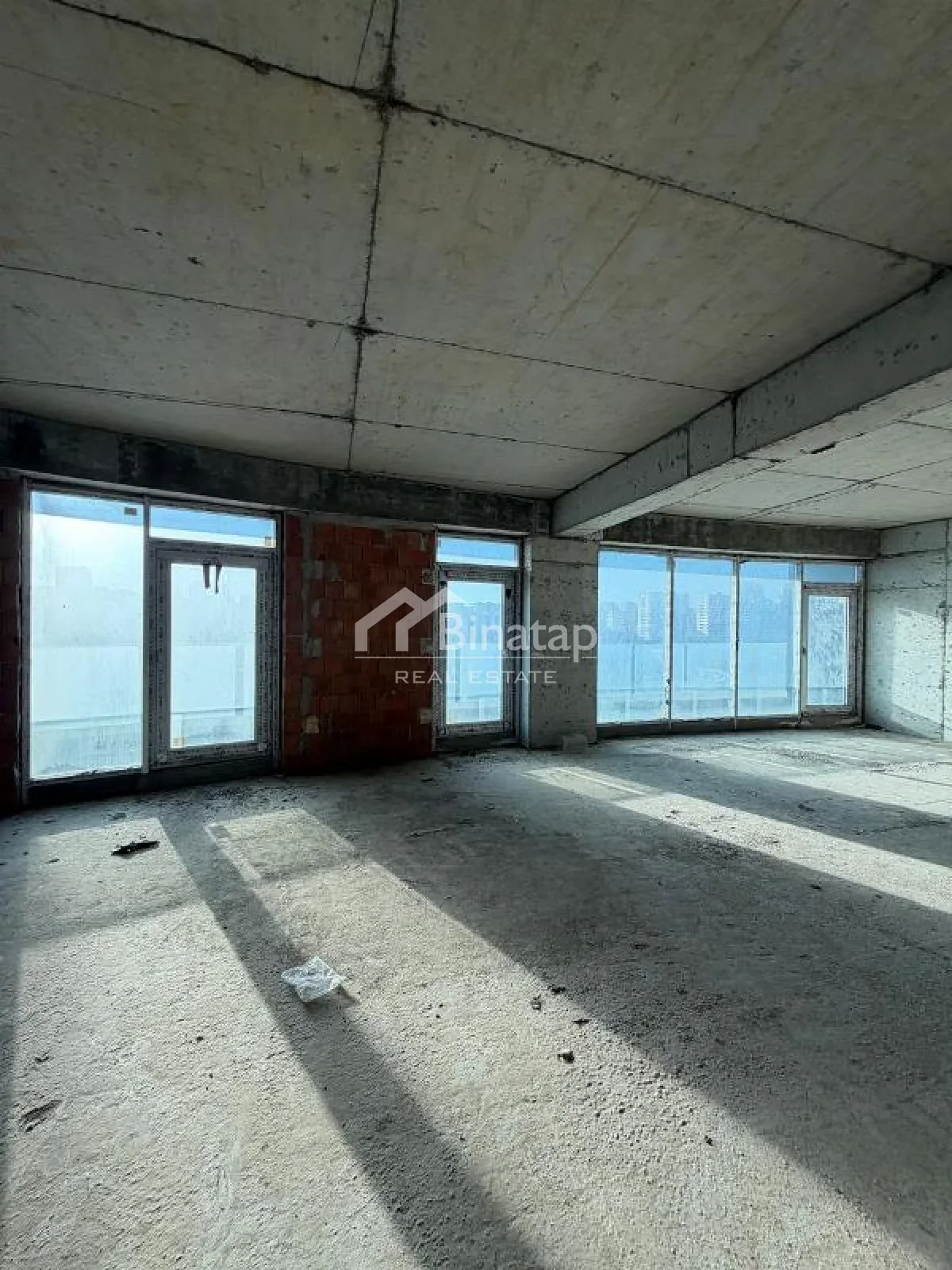 Satılır 4 otaqlı yeni tikili 240 m², 28 May m. — şəkil 5