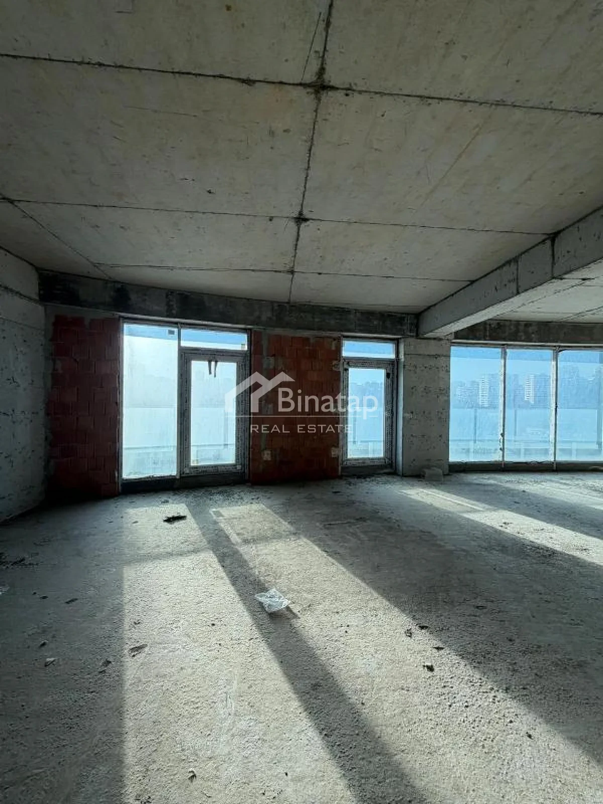 Satılır 4 otaqlı yeni tikili 240 m², 28 May m. — şəkil 8