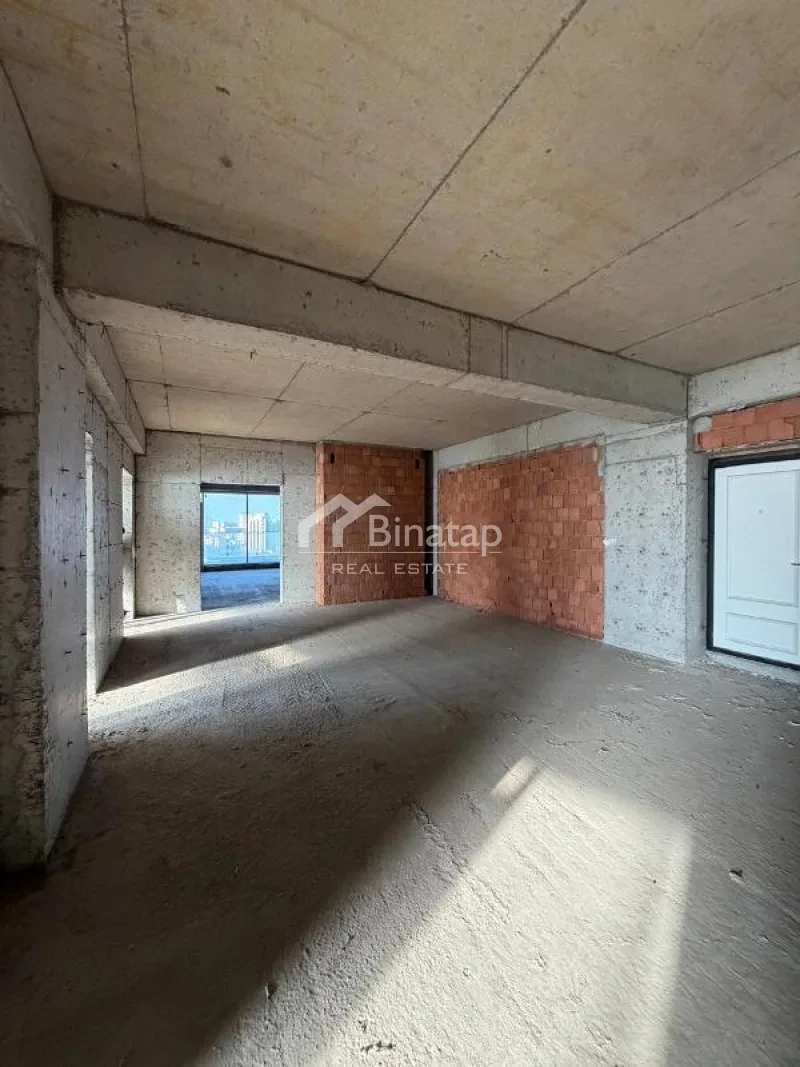 Satılır 4 otaqlı yeni tikili 240 m², 28 May m. — şəkil 12