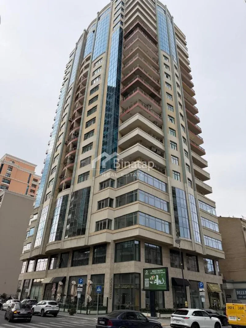 Satılır 4 otaqlı yeni tikili 240 m², 28 May m. — şəkil 16