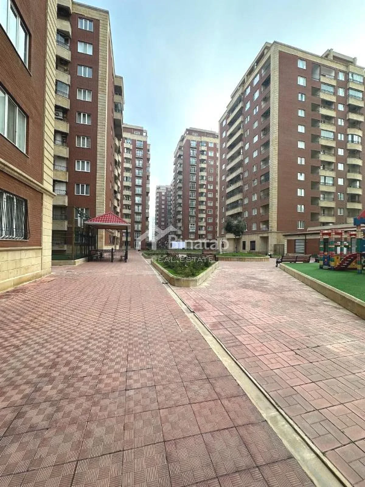 Satılır 3 otaqlı yeni tikili 116 m², 28 May m. — şəkil 1