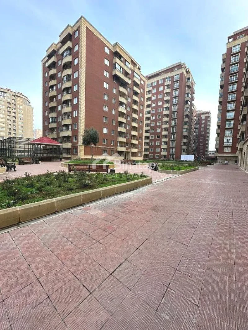 Satılır 3 otaqlı yeni tikili 116 m², 28 May m. — şəkil 2