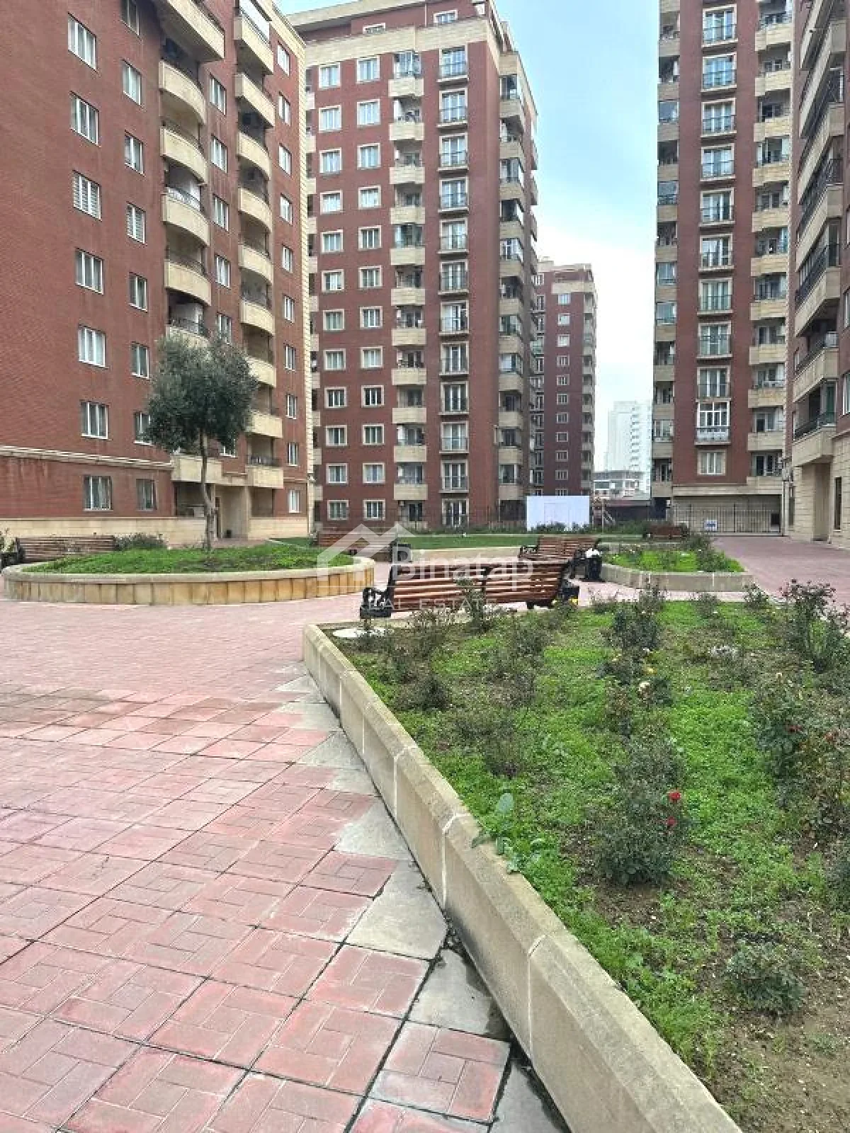 Satılır 3 otaqlı yeni tikili 116 m², 28 May m. — şəkil 4