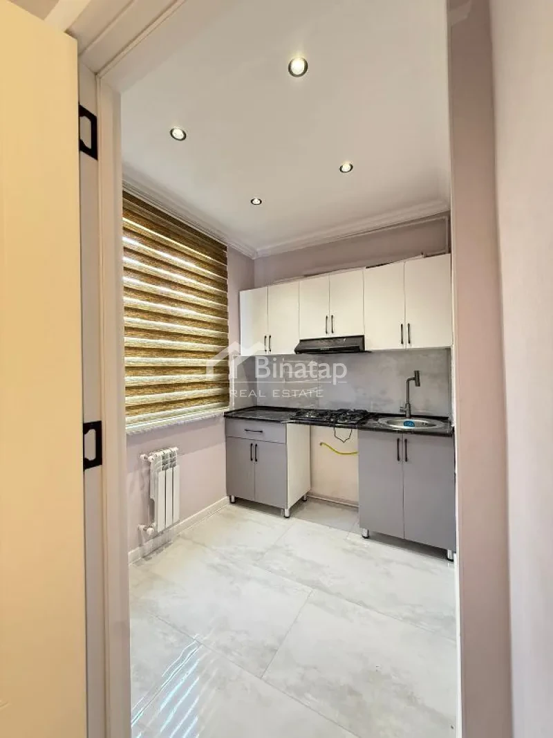 Satılır 2 otaqlı köhnə tikili 50 m², Memar Əcəmi m. — şəkil 8