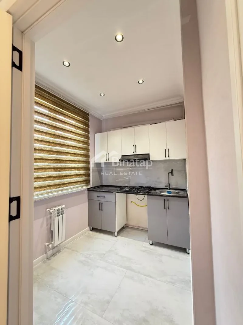 Satılır 2 otaqlı köhnə tikili 50 m², Memar Əcəmi m. — şəkil 9