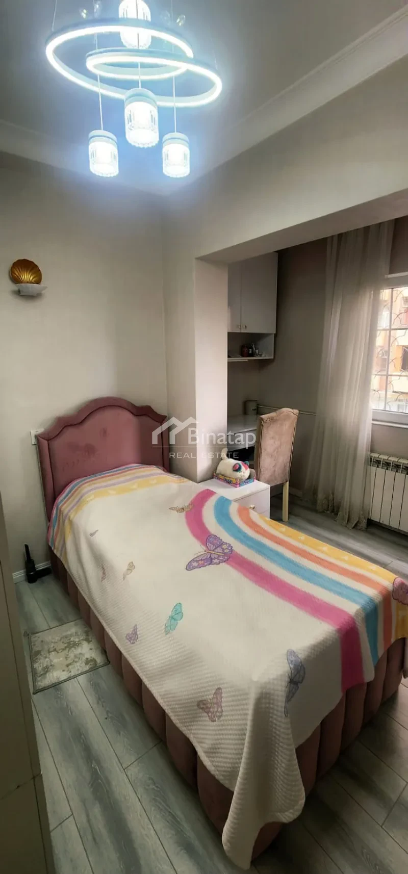 Satılır 3 otaqlı köhnə tikili 65 m², Azadlıq Prospekti m. — şəkil 4
