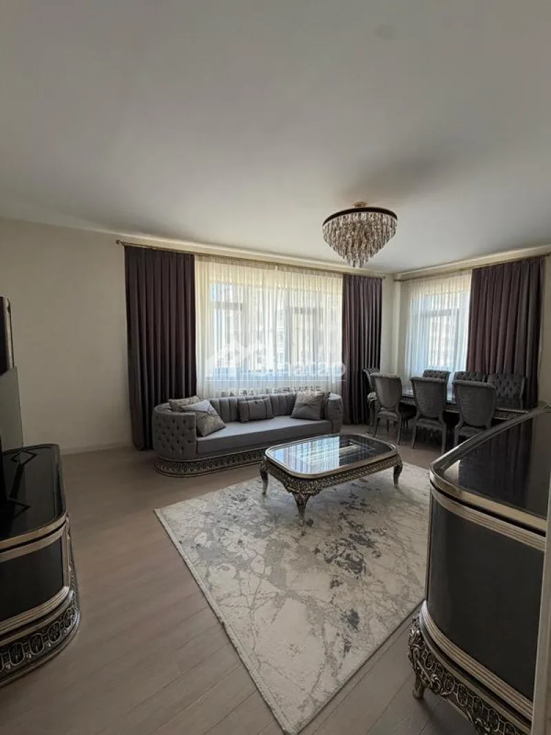 Satılır 2 otaqlı yeni tikili 100 m², 8 Noyabr m. — şəkil 2