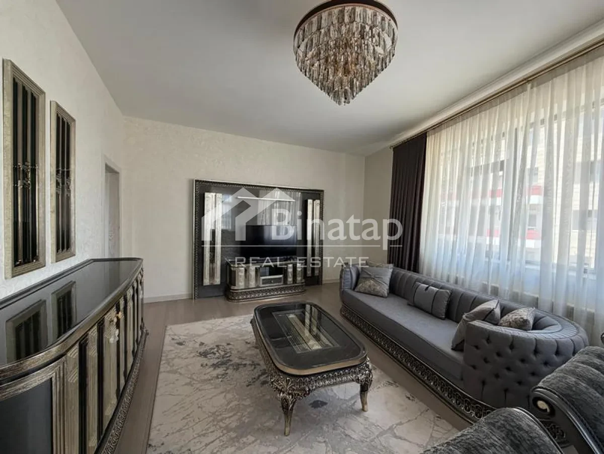 Satılır 2 otaqlı yeni tikili 100 m², 8 Noyabr m. — şəkil 4