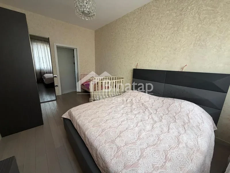 Satılır 2 otaqlı yeni tikili 100 m², 8 Noyabr m. — şəkil 7