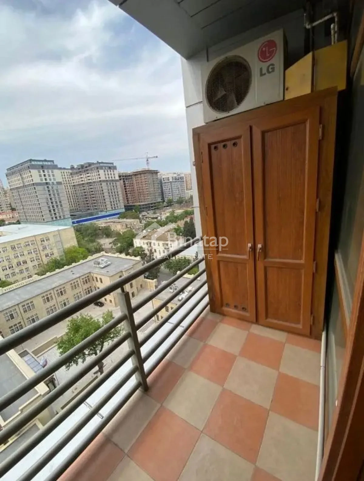 Satılır 3 otaqlı yeni tikili 130 m², 28 May m. — şəkil 20