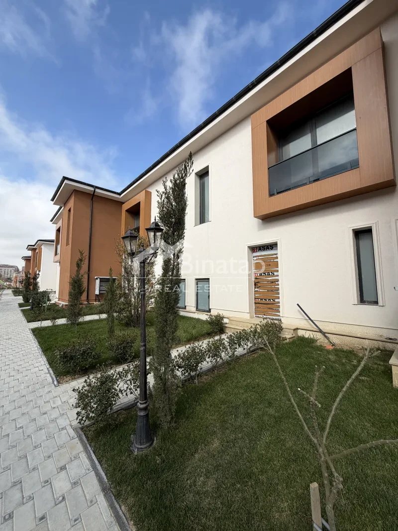 Satılır 4 otaqlı həyət evi / bağ evi 150 m², Elmlər Akademiyası m.