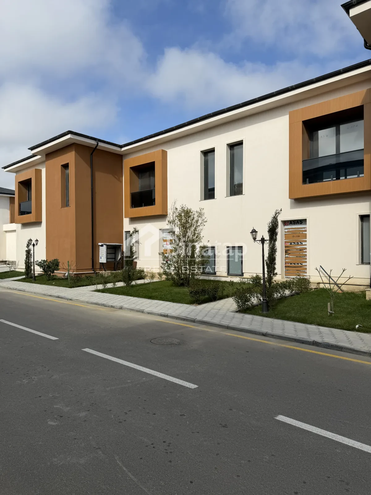 Satılır 4 otaqlı həyət evi / bağ evi 150 m², Elmlər Akademiyası m. — şəkil 4