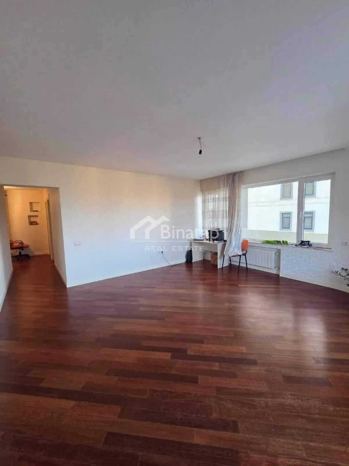 Satılır 2 otaqlı yeni tikili 106 m², 8 Noyabr m. — şəkil 2