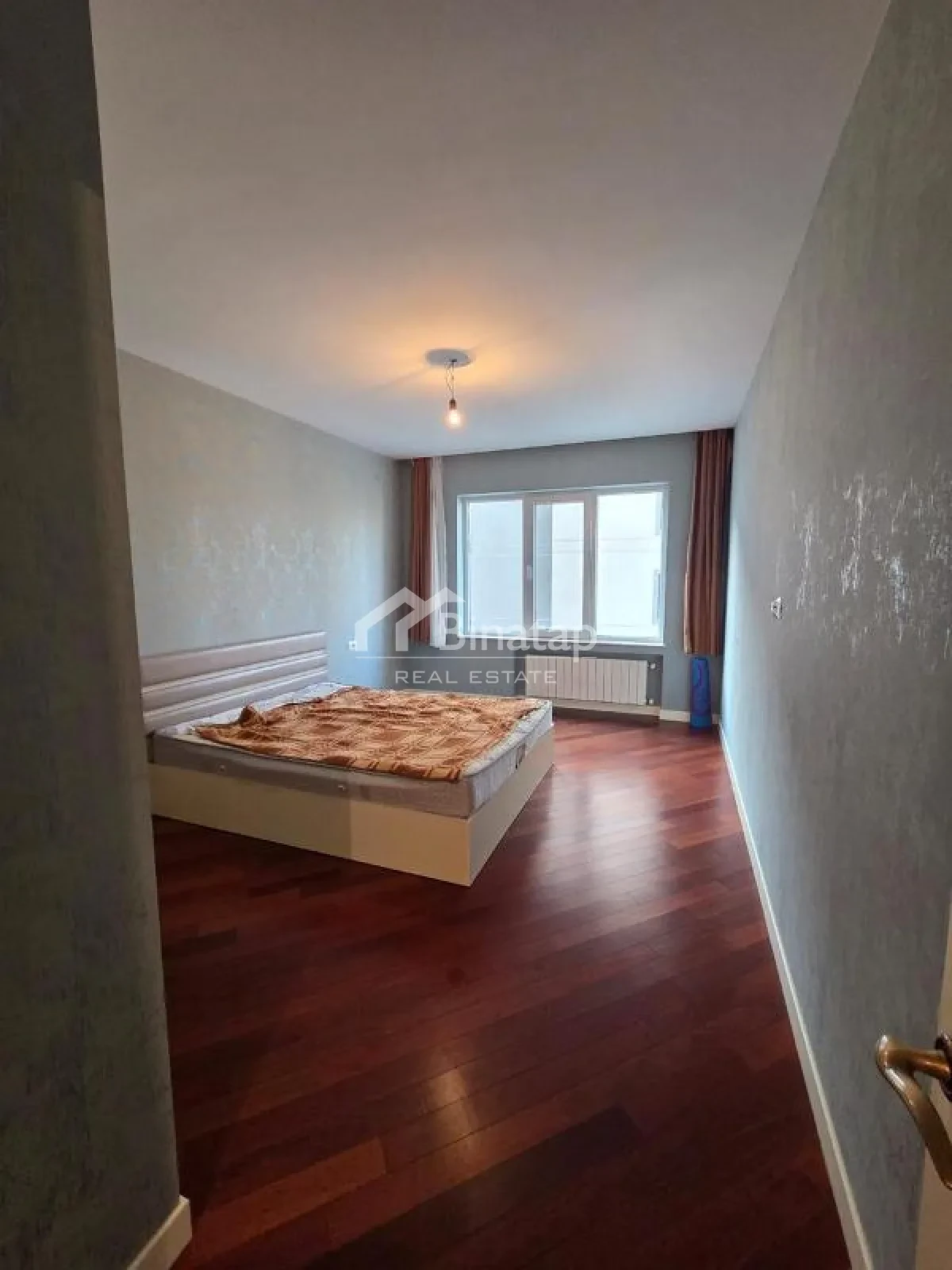 Satılır 2 otaqlı yeni tikili 106 m², 8 Noyabr m. — şəkil 3