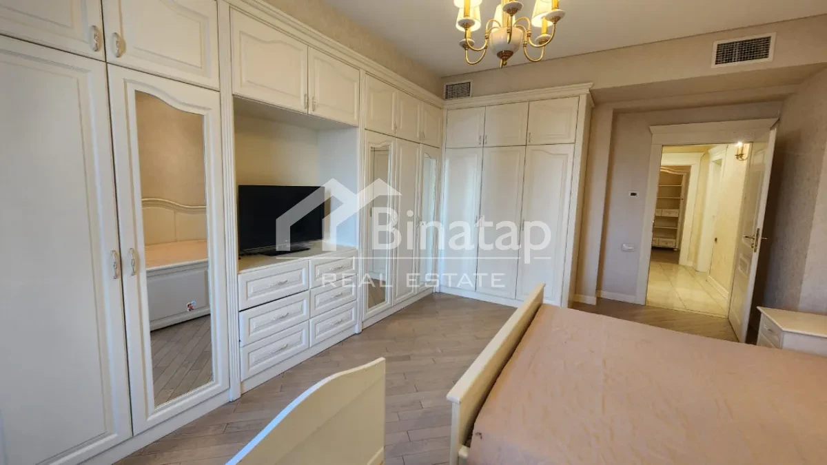Satılır 4 otaqlı yeni tikili 180 m², Nizami m. — şəkil 7
