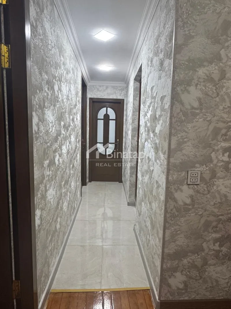 Satılır 3 otaqlı köhnə tikili 72 m², Elmlər Akademiyası m. — şəkil 8