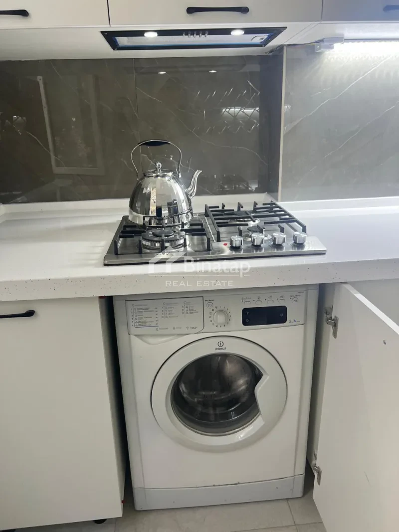 Satılır 3 otaqlı köhnə tikili 72 m², Elmlər Akademiyası m. — şəkil 13