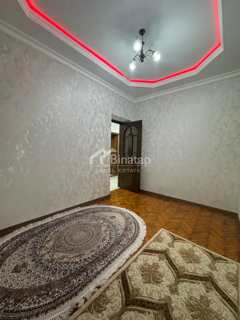 Satılır 3 otaqlı köhnə tikili 72 m², Elmlər Akademiyası m. — şəkil 4