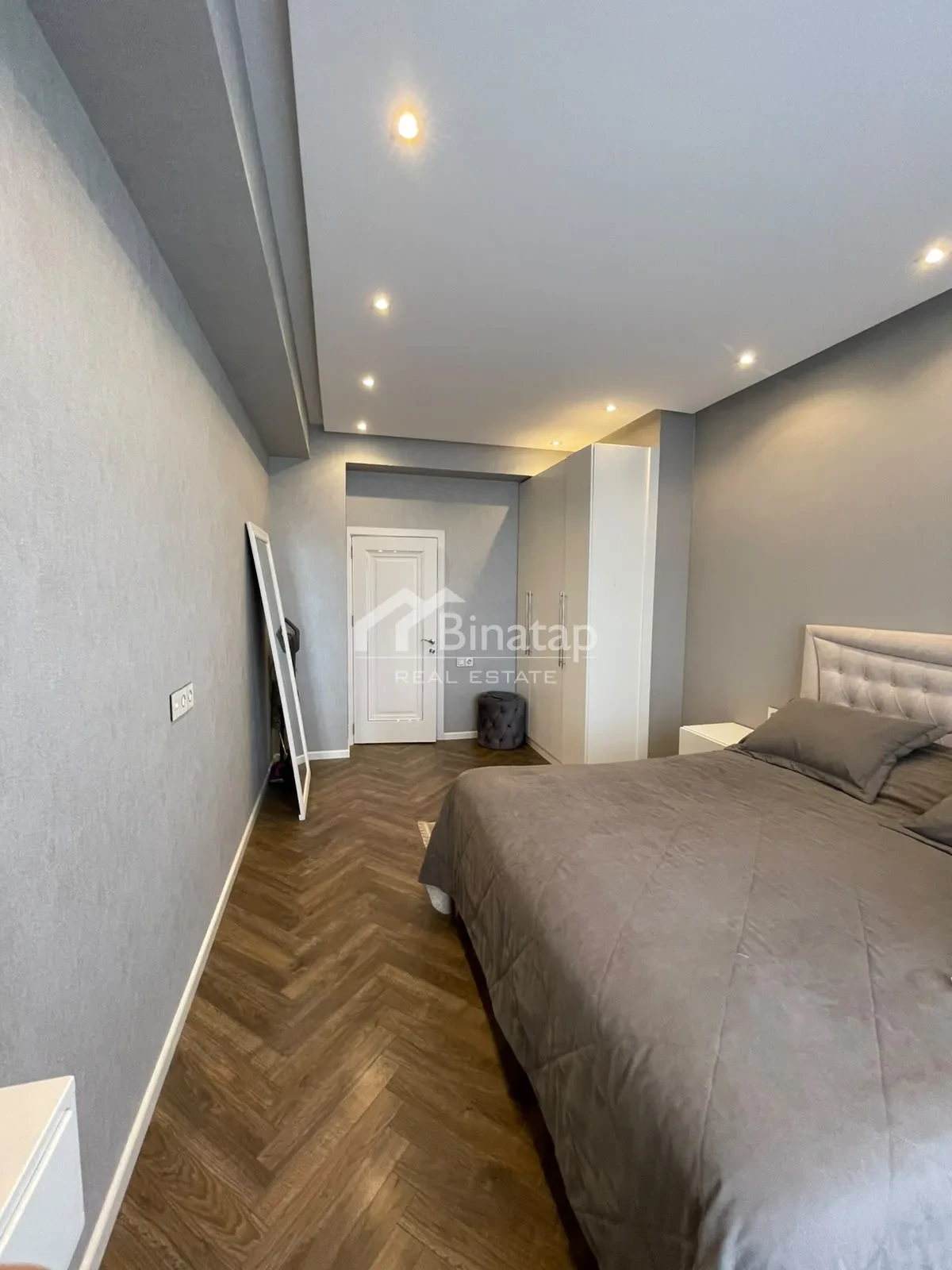 Satılır 3 otaqlı yeni tikili 95 m², İnşaatçılar m. — şəkil 11